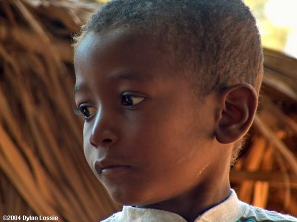 Tsiribihina River child (Tsiribihina River child)