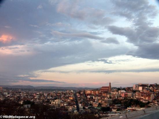 Puesta del sol Antananarivo excesivo