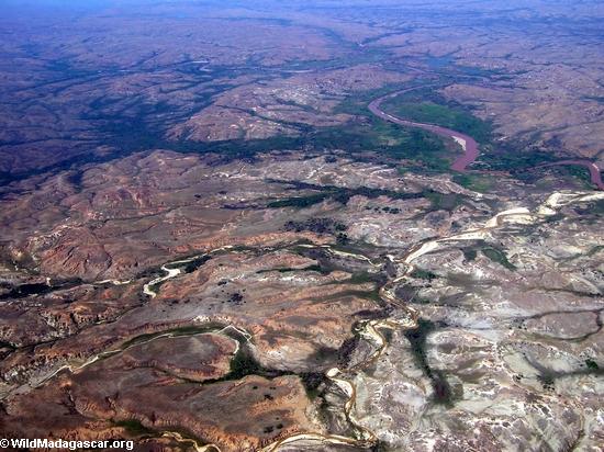 森林破壊の平面表示マダガスカル西部の浸食誘導される